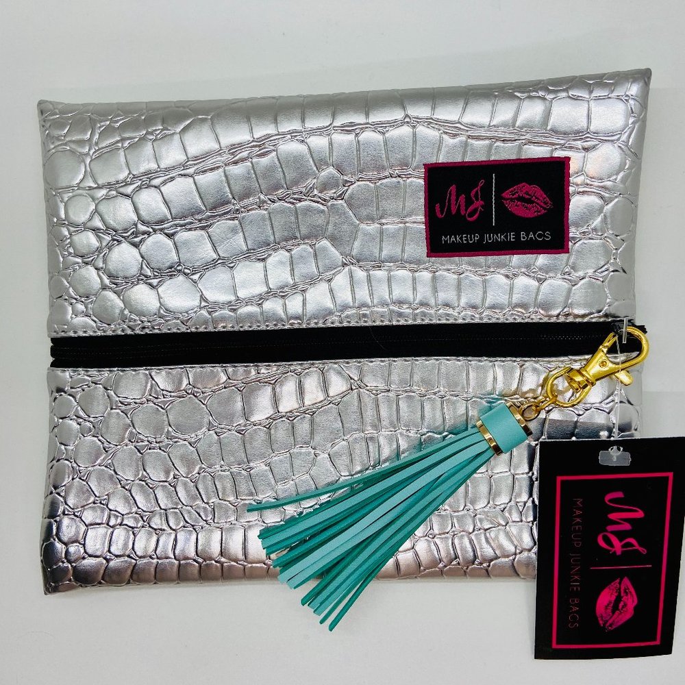 Makeup Junkie Bag Silver Gator